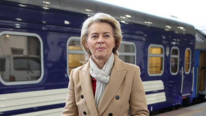 Doi ani de razboi in Ucraina. Sefa Comisiei Europene, Ursula von der Leyen, a ajuns la Kiev
Doi ani de razboi in Ucraina. Sefa Comisiei Europene, Ursula von der Leyen, a ajuns la Kiev