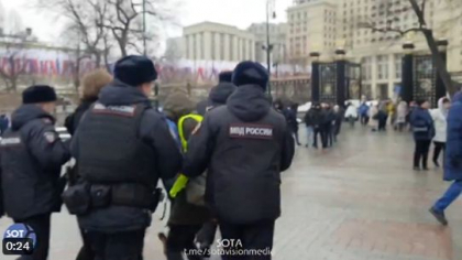 Rusia: Arestari in timpul unei adunari la Moscova a unor sotii de soldati mobilizati in Ucraina - VIDEO