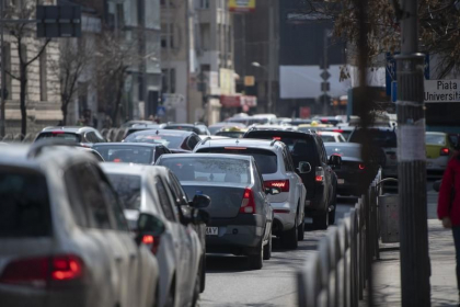 Motorina se ieftineste, iar benzina se scumpeste. Noile preturi stabilite de ANRE pentru carburanti - FOTO
Motorina se ieftineste, iar benzina se scumpeste. Noile preturi stabilite de ANRE pentru carburanti - FOTO