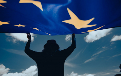 Reguli noi in UE pentru publicitatea politica. Platformele online trebuie sa marcheze clar anunturile si sa spuna cine a platit reclama Reguli noi in UE pentru publicitatea politica. Platformele online trebuie sa marcheze clar anunturile si sa spuna cine a platit reclama