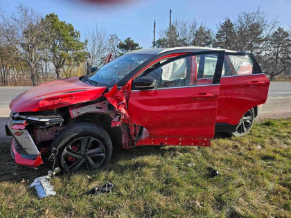 Accident grav la Riscani. Doua masini, facute zob dupa ce s-au izbit puternic. Ce spune politia - FOTO Accident grav la Riscani. Doua masini, facute zob dupa ce s-au izbit puternic. Ce spune politia - FOTO
