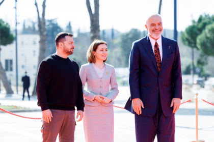 Presedintele tarii participa la summitul Ucraina - Europa de Sud-Est, la Tirana. Primele imagini de la eveniment - FOTO Presedintele tarii participa la summitul Ucraina - Europa de Sud-Est, la Tirana. Primele imagini de la eveniment - FOTO
