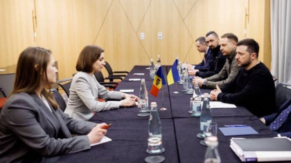 Maia Sandu a discutat cu Volodimir Zelenski despre Transnistria, la Tirana - FOTO
