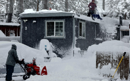 Furtuna de zapada in SUA. Un viscol puternic a lovit California si Nevada

