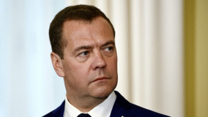 Medvedev il critica pe Biden, dupa ce s-a comparat cu Roosevelt: „Are dizabilitati mintale. Vrea sa tarasca omenirea in Iad” Medvedev il critica pe Biden, dupa ce s-a comparat cu Roosevelt: „Are dizabilitati mintale. Vrea sa tarasca omenirea in Iad”