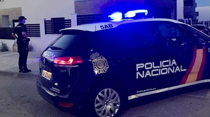 Doi politisti spanioli, raniti in timp ce urmareau in trafic un sofer roman care era beat, fara permis si o conducea o masina furata Doi politisti spanioli, raniti in timp ce urmareau in trafic un sofer roman care era beat, fara permis si o conducea o masina furata