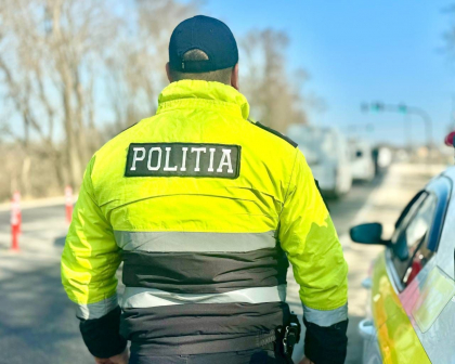 Record in Moldova. Un sofer - surprins cu 335 de incalcari la camere. Cate puncte de penalizare a primit, dar si ce amenda a achitat acesta Record in Moldova. Un sofer - surprins cu 335 de incalcari la camere. Cate puncte de penalizare a primit, dar si ce amenda a achitat acesta