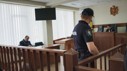 Un barbat din capitala, condamnat la 12 ani de inchisoare pentru o serie de escrocherii. Ce spune procuratura Un barbat din capitala, condamnat la 12 ani de inchisoare pentru o serie de escrocherii. Ce spune procuratura