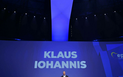 Primul atac la ”neamtul” Klaus Iohannis vine din Germania: Un candidat care divizeaza NATO. Nu are sanse, dar amana o decizie Primul atac la ”neamtul” Klaus Iohannis vine din Germania: Un candidat care divizeaza NATO. Nu are sanse, dar amana o decizie