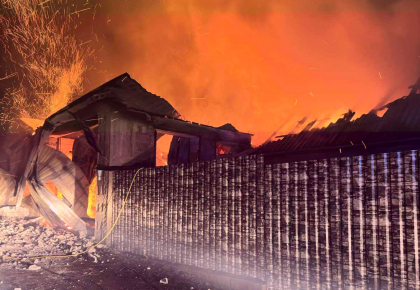 O familie din raionul Anenii Noi ramasa fara acoperis, dupa ce casa le-a ars in incendiu, are nevoie de ajutor - FOTO O familie din raionul Anenii Noi ramasa fara acoperis, dupa ce casa le-a ars in incendiu, are nevoie de ajutor - FOTO