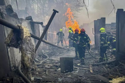 Atac mortal la Odesa: Presa rusa de stat sustine ca a fost decimat „un grup de mercenari straini”
Atac mortal la Odesa: Presa rusa de stat sustine ca a fost decimat „un grup de mercenari straini”