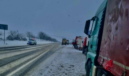 Atentie, soferi. Pe care drumuri nationale se circula cu dificultate - VIDEO Atentie, soferi. Pe care drumuri nationale se circula cu dificultate - VIDEO