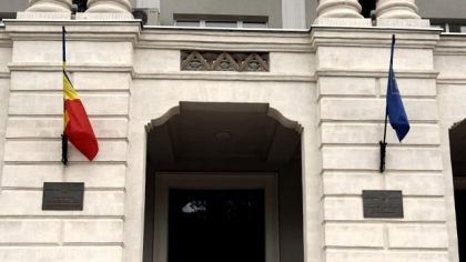 Condamnat la 12 ani de inchisoare pentru o serie de infractiuni. Un barbat, prins drogat la volan Condamnat la 12 ani de inchisoare pentru o serie de infractiuni. Un barbat, prins drogat la volan