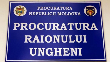 A urcat baut la volan ca sa-si conduca amicul de pahar acasa si, din greseala, l-a calcat mortal cu masina. Faptasul - condamnat la inchisoare A urcat baut la volan ca sa-si conduca amicul de pahar acasa si, din greseala, l-a calcat mortal cu masina. Faptasul - condamnat la inchisoare