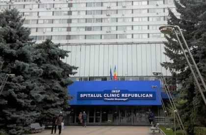 O femeie care suferea de hemoragie digestiva gastro-intestinala, salvata de medicii de la Spitalul Clinic Republican - VIDEO O femeie care suferea de hemoragie digestiva gastro-intestinala, salvata de medicii de la Spitalul Clinic Republican - VIDEO