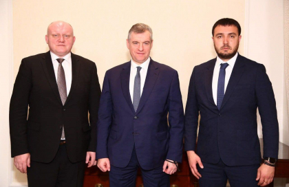 Doi membri ai Partidului „Renastere”, se afla la Moscova: S-au intalnit cu „contracandidatul” lui Putin - FOTO