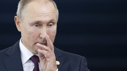 ISIS ameninta ca il „masacreaza” pe Putin. Rusia le-a „sporit pofta de sange” jihadistilor
ISIS ameninta ca il „masacreaza” pe Putin. Rusia le-a „sporit pofta de sange” jihadistilor