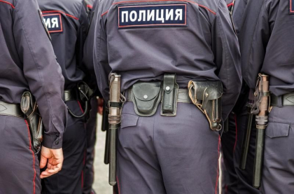 Rusia: Serie de arestări în rândul jurnaliștilor din presa independentă. Unul dintre ziariști, bătut de polițiști - VIDEO