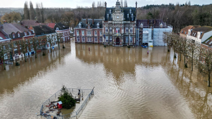 „Nu am văzut niciodată aşa ceva”. Inundaţii devastatoare în Franţa: Peste 100 de evacuări și o persoană dispărută - VIDEO „Nu am văzut niciodată aşa ceva”. Inundaţii devastatoare în Franţa: Peste 100 de evacuări și o persoană dispărută - VIDEO