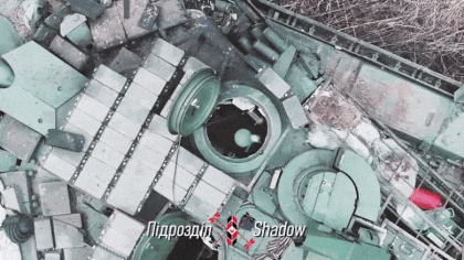 „5 milioane de dolari arși în câteva secunde”: Efectul unei grenade americane din anii '60 asupra unui tanc modern al Rusiei - VIDEO „5 milioane de dolari arși în câteva secunde”: Efectul unei grenade americane din anii '60 asupra unui tanc modern al Rusiei - VIDEO