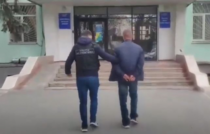 Doi moldoveni, reținuți, după ce au fost prinși că transportă ilegal ucraineni pentru 3500 de euro - VIDEO