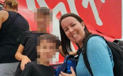 Un pasager a fost dat jos din avion pentru o poză banală cu familia. „Una dintre cele mai traumatizante experiențe” - VIDEO Un pasager a fost dat jos din avion pentru o poză banală cu familia. „Una dintre cele mai traumatizante experiențe” - VIDEO