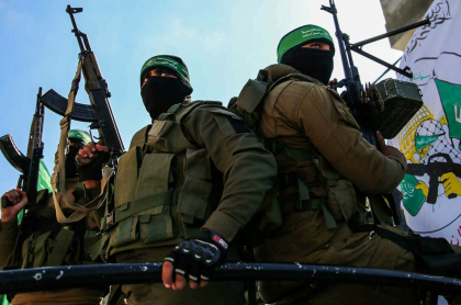 Depozit de arme al teroriștilor Hamas, descoperit în Bulgaria pornind de la câteva poze dintr-un telefon. Ce puneau la cale - FOTO Depozit de arme al teroriștilor Hamas, descoperit în Bulgaria pornind de la câteva poze dintr-un telefon. Ce puneau la cale - FOTO