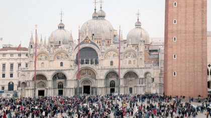 Vizită la Veneția doar cu rezervare online. Doar 40.000 de turiști vor avea voie să intre pe zi în oraș Vizită la Veneția doar cu rezervare online. Doar 40.000 de turiști vor avea voie să intre pe zi în oraș
