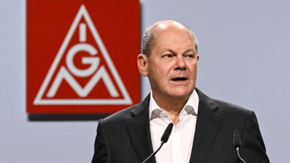 Olaf Scholz se „dă” de acum înainte pe TikTok. Promisiunea cancelarului în prima lui postare
