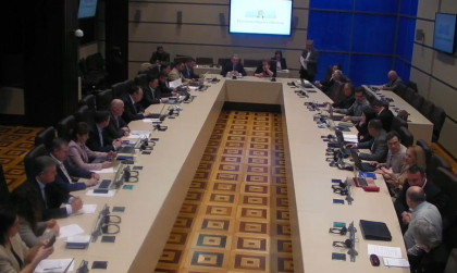 Proiectul de modificare a Constituției, consultat public la Parlament / DOC
Proiectul de modificare a Constituției, consultat public la Parlament / DOC