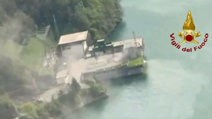 Explozie la o hidrocentrală din Italia, în apropiere de Bologna. Patru persoane au murit, cinci sunt date dispărute - VIDEO Explozie la o hidrocentrală din Italia, în apropiere de Bologna. Patru persoane au murit, cinci sunt date dispărute - VIDEO