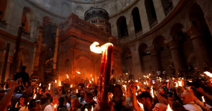 Și în acest an, Mitropolia Moldovei va aduce Sfânta Lumină de la Ierusalim. Anunțul Mitropoliei