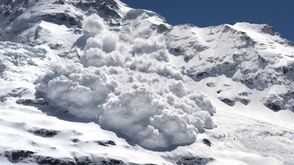 O avalanșă cu o lățime de aproape 80 de metri a ucis trei schiori în Austria. A fost deschisă o anchetă
O avalanșă cu o lățime de aproape 80 de metri a ucis trei schiori în Austria. A fost deschisă o anchetă