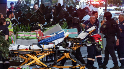 Incident grav la un mall din Australia. Cinci persoane au fost ucise, opt sunt spitalizate. Atacatorul a fost omorât - FOTO