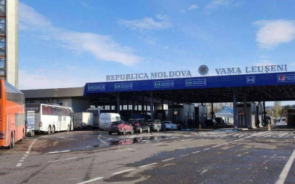 Au făcut cale întoarsă la frontieră: 15 persoane au primit refuz de intrare în Moldova, în ultimele 24 de ore Au făcut cale întoarsă la frontieră: 15 persoane au primit refuz de intrare în Moldova, în ultimele 24 de ore