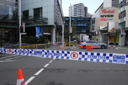 Cine este autorul atacului cu cuţit soldat cu şase morţi şi mai mulţi răniţi de la mall-ul din Sydney
