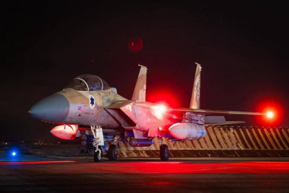 LIVE TEXT. Cum răspunde Israelul: Cabinetul de război s-a întrunit să discute variantele de răspuns după atacul Iranului. 300 de drone și rachete iraniene au fost doborâte cu ajutorul SUA - IDF. Teheranul promite un răspuns și mai dur în cazul unei riposte israeliene și spune că „și-a atins toate obiectivele” LIVE TEXT. Cum răspunde Israelul: Cabinetul de război s-a întrunit să discute variantele de răspuns după atacul Iranului. 300 de drone și rachete iraniene au fost doborâte cu ajutorul SUA - IDF. Teheranul promite un răspuns și mai dur în cazul unei riposte israeliene și spune că „și-a atins toate obiectivele”