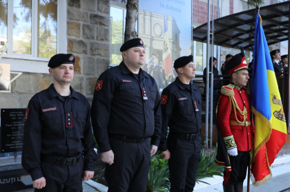 Moment istoric. Trei carabinieri, detașați în misiunea de menținere a păcii din Kosovo