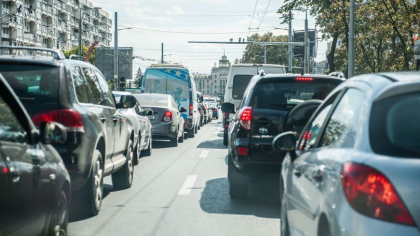Atenție, locuitori ai capitalei. Traficul rutier de pe strada Alexei Mateevici, sistat, din cauza unor filmări
