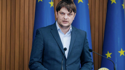 Andrei Spînu i-a numit „trădători de țară” pe liderii partidelor de opoziție afiliate fugarului Ilan Șor, după ce s-au întâlnit la Moscova Andrei Spînu i-a numit „trădători de țară” pe liderii partidelor de opoziție afiliate fugarului Ilan Șor, după ce s-au întâlnit la Moscova