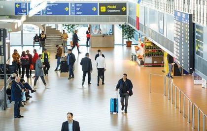 Șeful Postului Vamal „Aeroportul Internațional Chișinău” a demisionat Șeful Postului Vamal „Aeroportul Internațional Chișinău” a demisionat