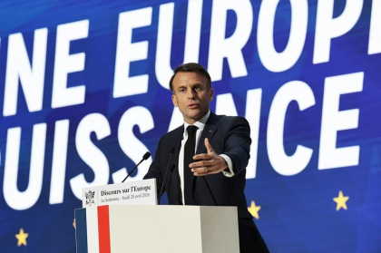 Avertismentul lui Macron: „Europa ar putea muri”. „Nu trebuie să fim vasalul SUA”, mai spune liderul francez, care vrea un rol puternic al UE în lume