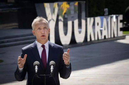 Jens Stoltenberg, vizită-surpriză la Kiev: „Voi fi foarte sincer, nu am livrat ce am promis. Lucrurile se vor schimba de acum înainte” - FOTO Jens Stoltenberg, vizită-surpriză la Kiev: „Voi fi foarte sincer, nu am livrat ce am promis. Lucrurile se vor schimba de acum înainte” - FOTO