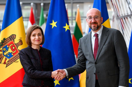 “Republica Moldova este pe o cale istorică spre UE”: Charles Michel și Maia Sandu au discutat despre lansarea oficială a negocierilor de aderare
