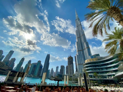 Conducerea din Dubai a aprobat un proiect de 35 de miliarde de dolari pentru construirea celui mai mare aeroport din lume