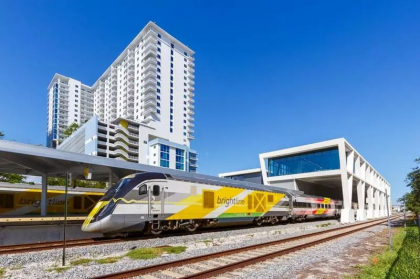 De ce America nu a reușit să construiască nici măcar o linie de tren de mare viteză De ce America nu a reușit să construiască nici măcar o linie de tren de mare viteză