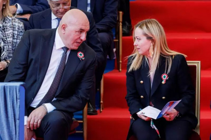 „Riscăm să ajungem la un punct de unde nu ne mai putem întoarce”. Avertismentul Italiei, care cere discuții de pace cu Putin „Riscăm să ajungem la un punct de unde nu ne mai putem întoarce”. Avertismentul Italiei, care cere discuții de pace cu Putin