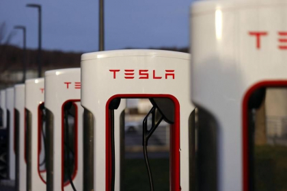 Tesla face o nouă rundă de concedieri, după ce Elon Musk deja a desfiinţat un departament întreg