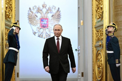 LIVE. Vladimir Putin a fost învestit pentru un nou mandat prezidențial de șase ani: Rusia va ieși „mai puternică” din această „perioadă dificilă” LIVE. Vladimir Putin a fost învestit pentru un nou mandat prezidențial de șase ani: Rusia va ieși „mai puternică” din această „perioadă dificilă”