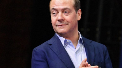 „Nu vor putea să se ascundă nici la Capitoliu, nici la Elysee”. Medvedev amenință cu lovituri nucleare în capitalele occidentale „Nu vor putea să se ascundă nici la Capitoliu, nici la Elysee”. Medvedev amenință cu lovituri nucleare în capitalele occidentale